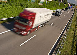 moving-freight-smartway_300